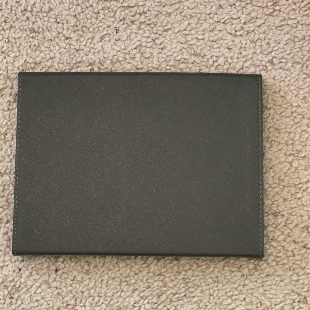 Pocket File - Picture 2 of 3